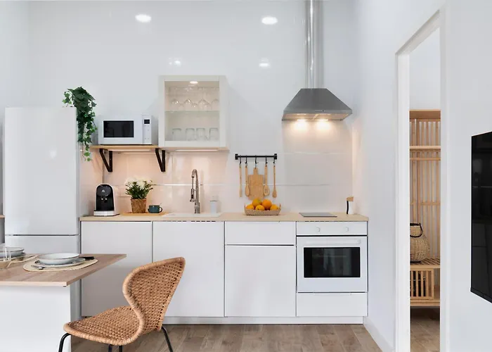 Calma Muralla House-Two Bedrooms & Two Bathrooms