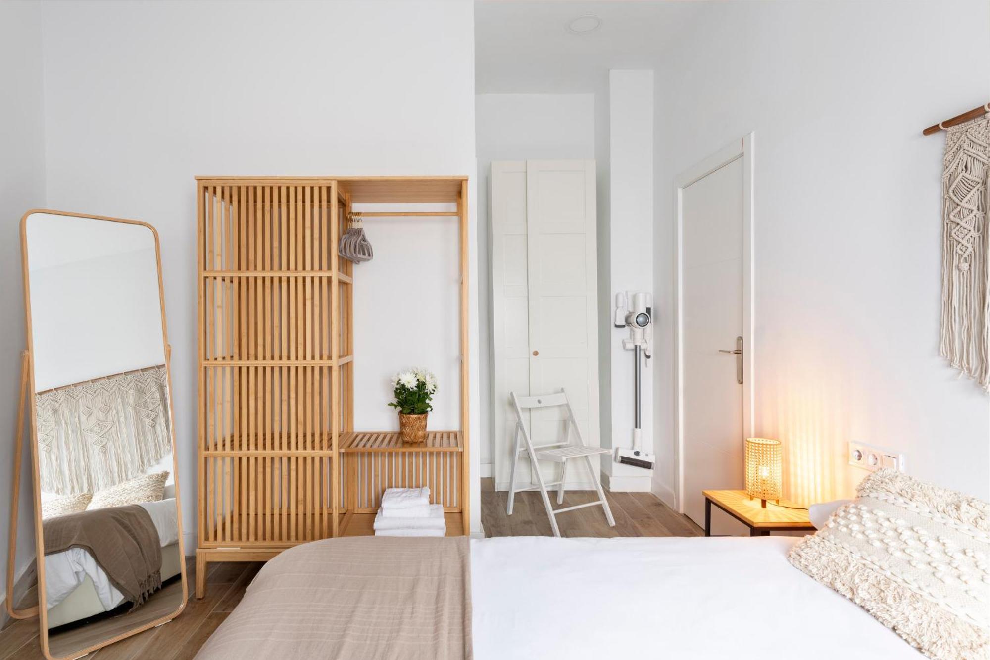 Calma Muralla House-two Bedrooms & Two Bathrooms * Séville